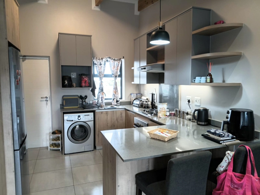 To Let 2 Bedroom Property for Rent in Bodorp Western Cape